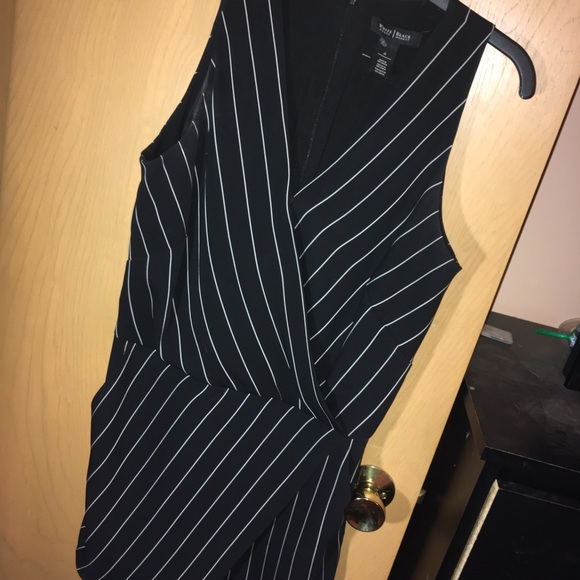 black & white romper - Picture 2 of 3